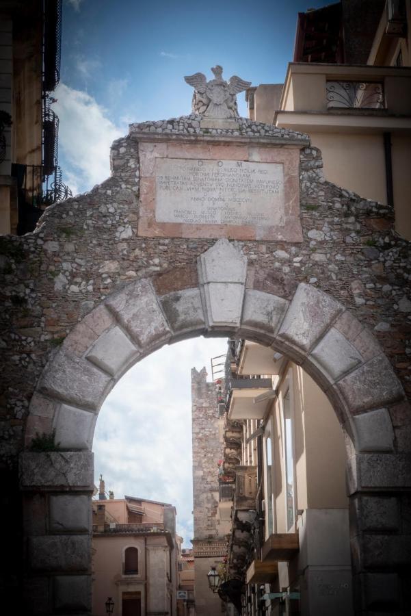 Bed And Breakfast Josepha Taormina Exterior photo