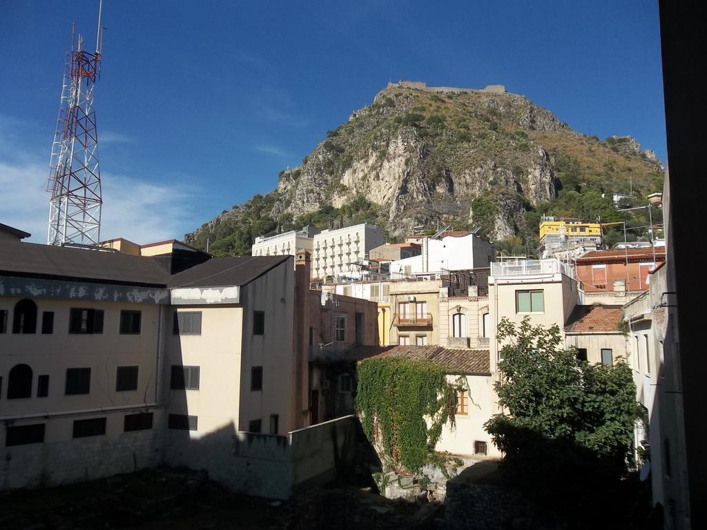 Bed And Breakfast Josepha Taormina Room photo